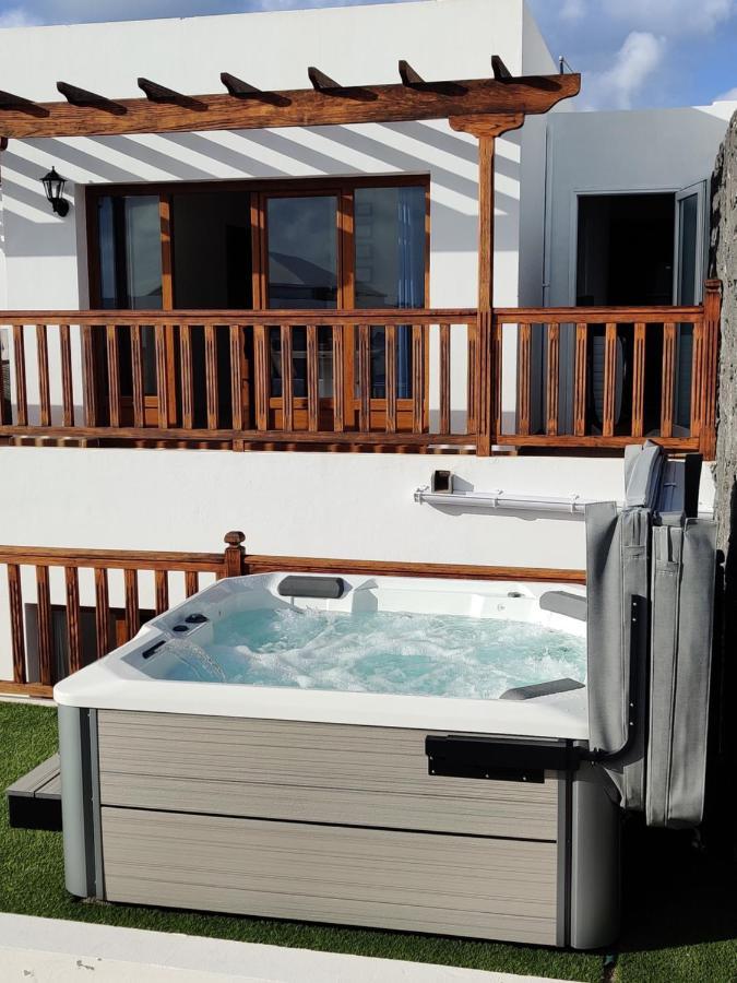 64, Vista Lobos, Private Heated Salt Pool X Hot Tub, Villa